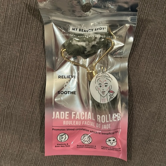 Other - Jade Face Roller NEW